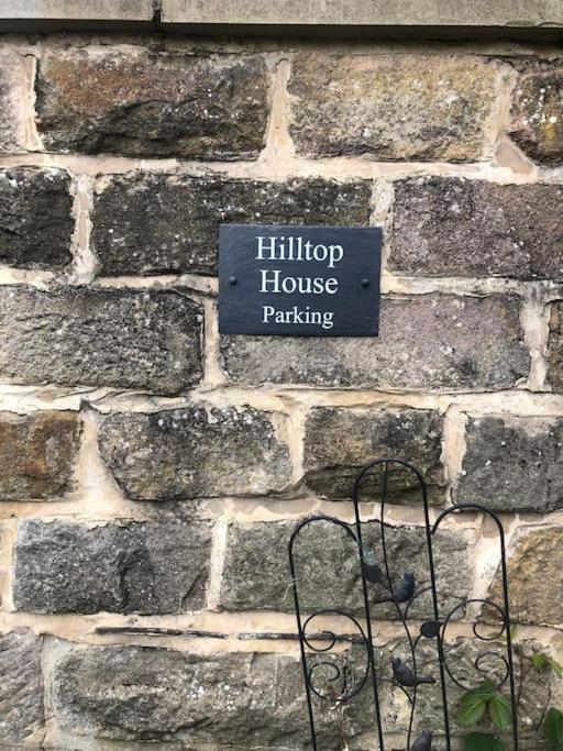 Hilltop House Is A Welcoming 2 Bedroom Property Matlock  Kültér fotó