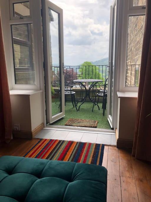 Hilltop House Is A Welcoming 2 Bedroom Property Matlock  Kültér fotó