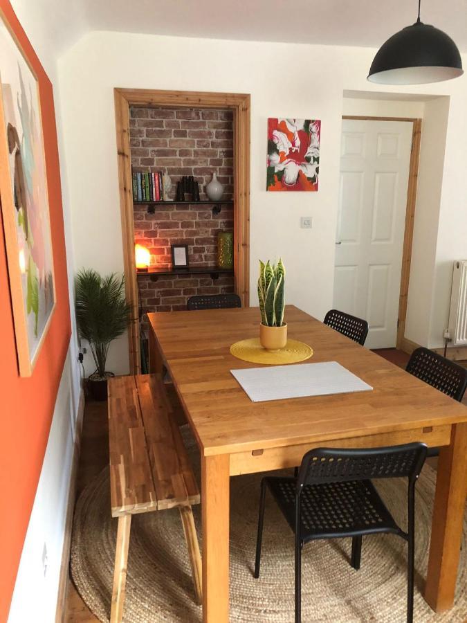 Hilltop House Is A Welcoming 2 Bedroom Property Matlock  Kültér fotó